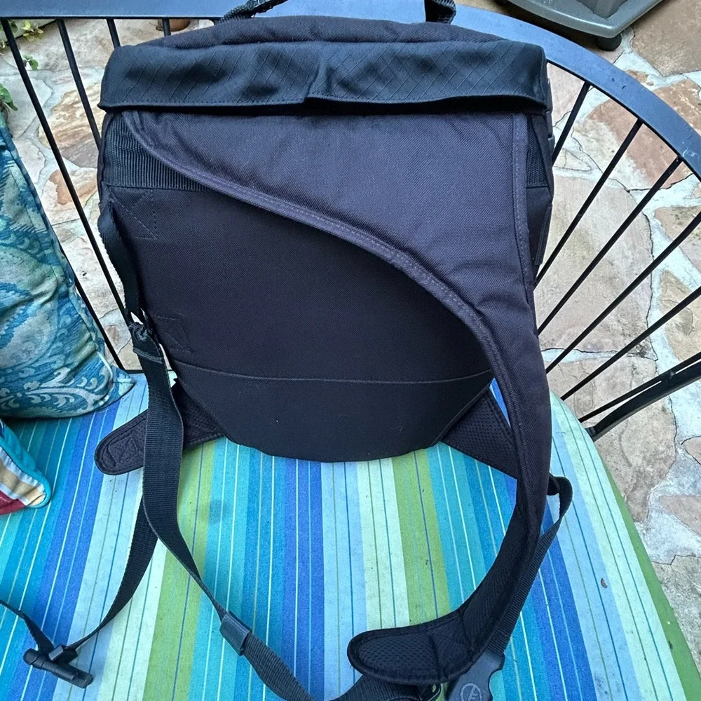 COPY - Tamrac Sling Camera Bag